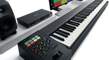 Roland A-88MKII